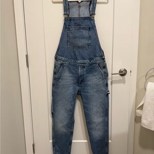 Vintage Tommy Hilfiger Men's Y2K Blue Denim Overalls /Farmer Jeans Size small